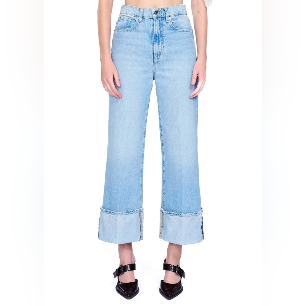 VIAVIA The High + Wide Cuff Jean in Barcelona
